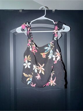 Torrid Challis Smocked Ruffle Trim Floral Crop Top Size 00